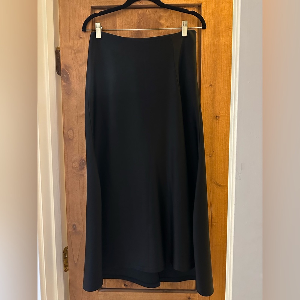 Black Theory skirt size 4